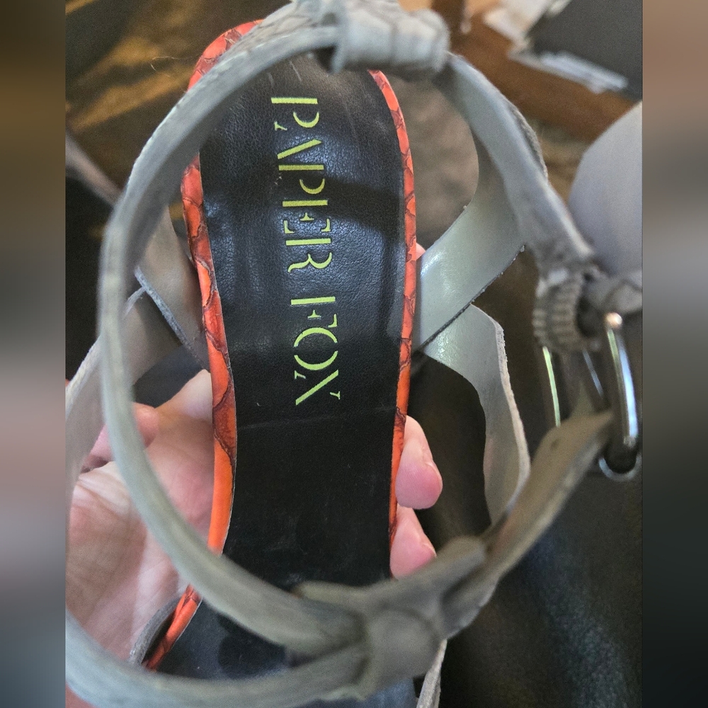 HOST PICK! 🎉🎊Paper Fox Gray faux snakeskin Strappy Women's Heels sz8 NIB - Picture 5 of 7